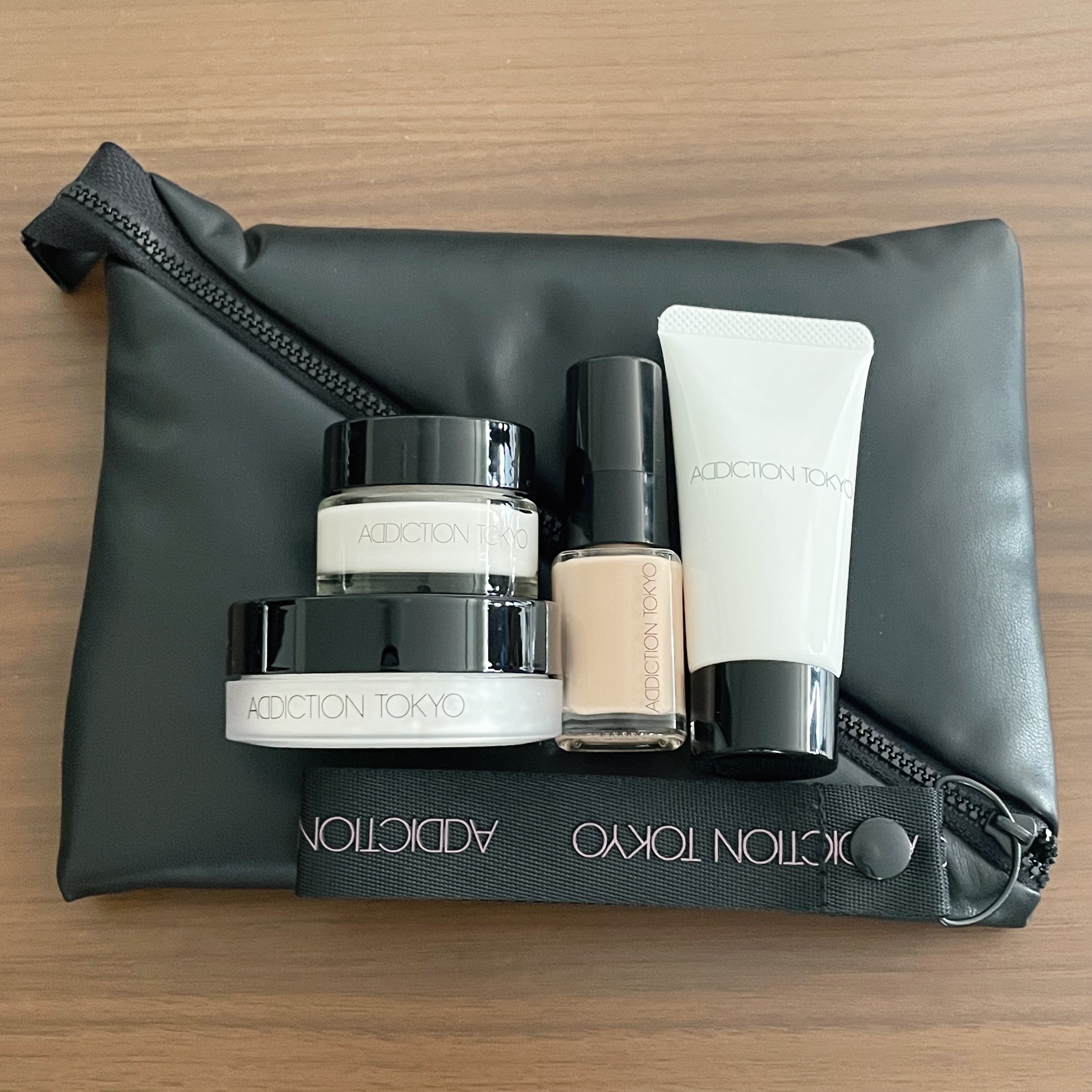 キヌ ルージュ マット BG964 タイムピース シエナ（限定）/shu uemura/口紅を使ったクチコミ（1枚目）