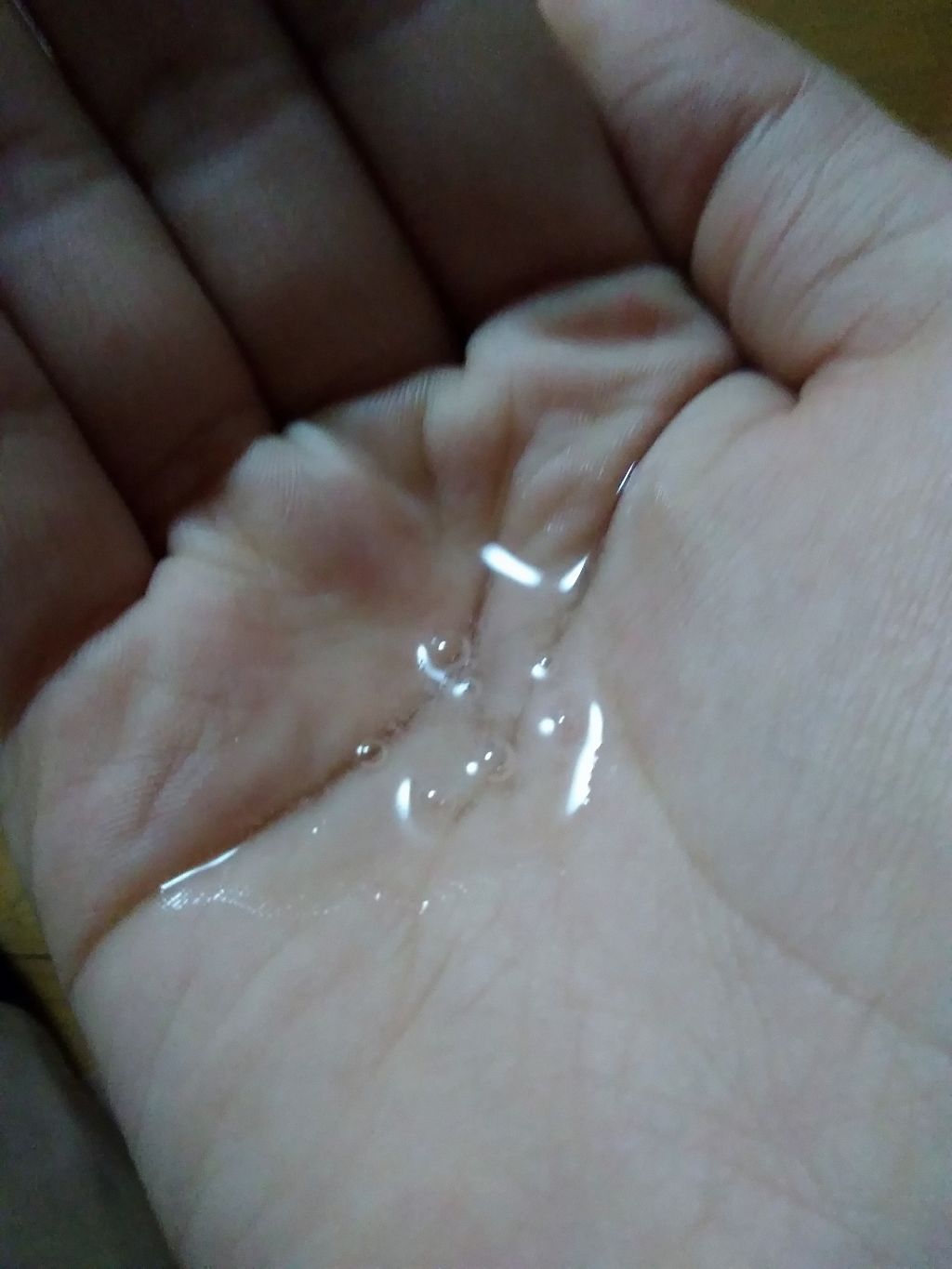 ローヤルゼリー配合 栄養ローション/DAISO/美容液を使ったクチコミ（3枚目）