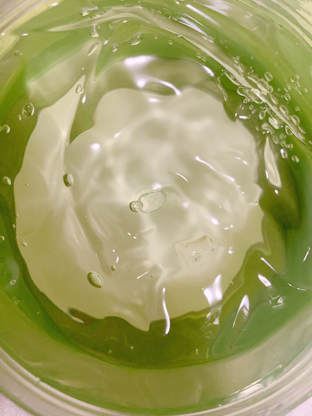 マイルド＆モイスチャーアロエジェル/ネイチャーリパブリック/ボディローションを使ったクチコミ（1枚目）