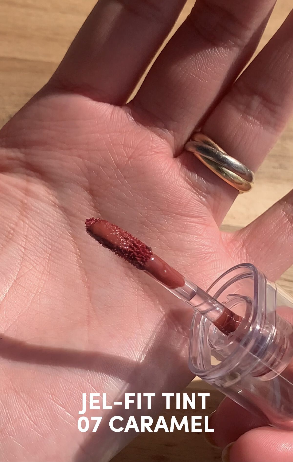 デューバーム 05アミューズガール/AMUSE/口紅・グロス・リップライナー・リップケアを使ったクチコミ（3枚目）