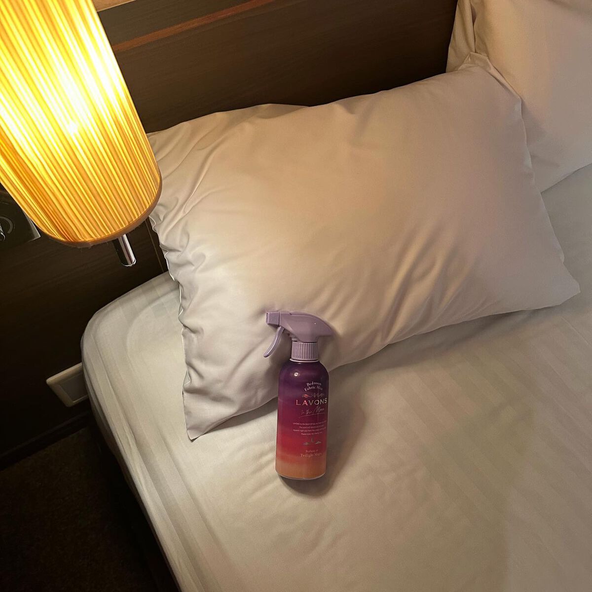 トゥザムーン ベッドルーム＆ファブリックミスト トワイライトマジックの香り/ラボン/ファブリックミストを使ったクチコミ（2枚目）