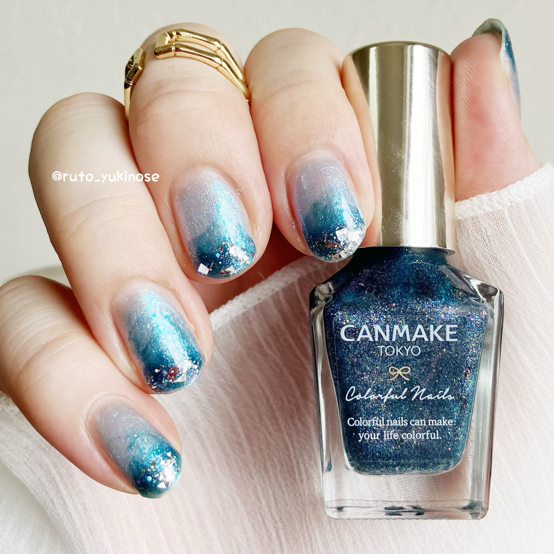 カラフルネイルズ/キャンメイク/マニキュアを使ったクチコミ（2枚目）