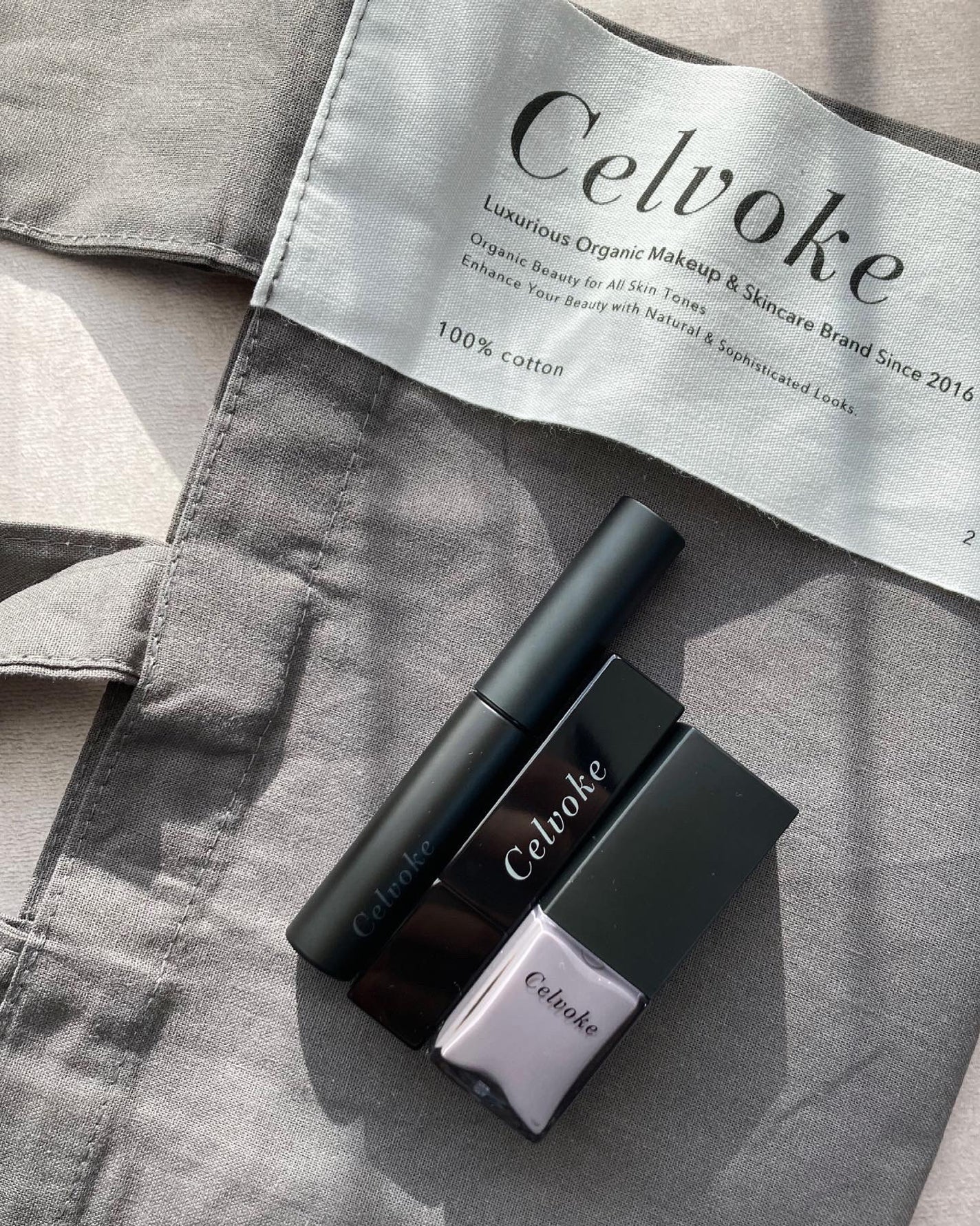 セルヴォーク クレイヴドネイルポリッシュ/Celvoke/マニキュアを使ったクチコミ(5枚目)