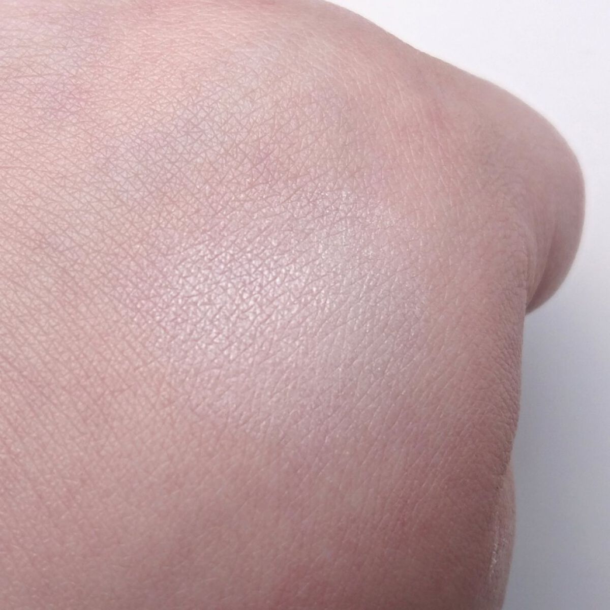 ライトリフレクティング プリズマティックパウダー/NARS/プレストパウダーを使ったクチコミ（2枚目）