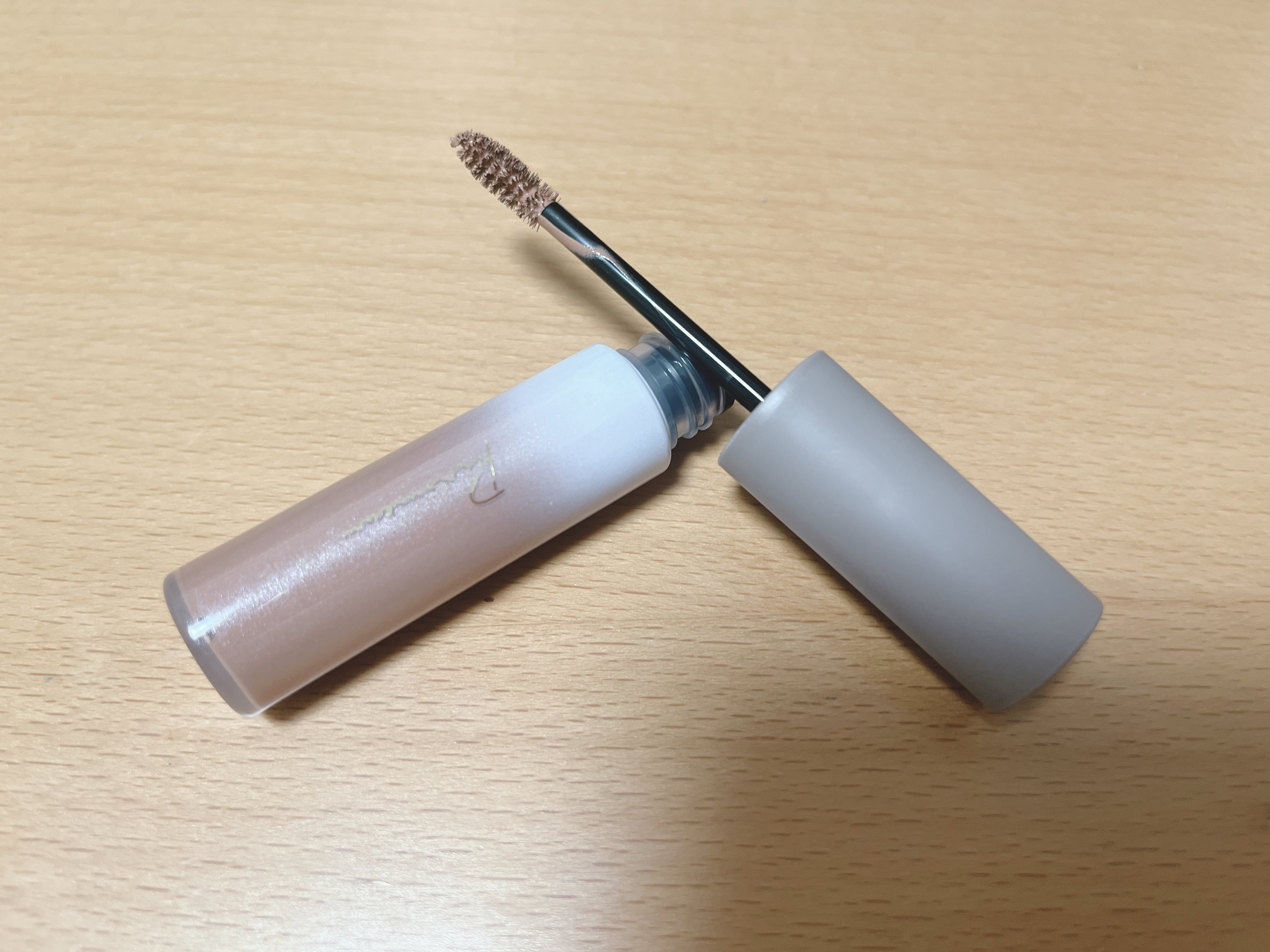 カラーインブロウマスカラ 01 ブラウンハニー/Ririmew/眉マスカラを使ったクチコミ（2枚目）