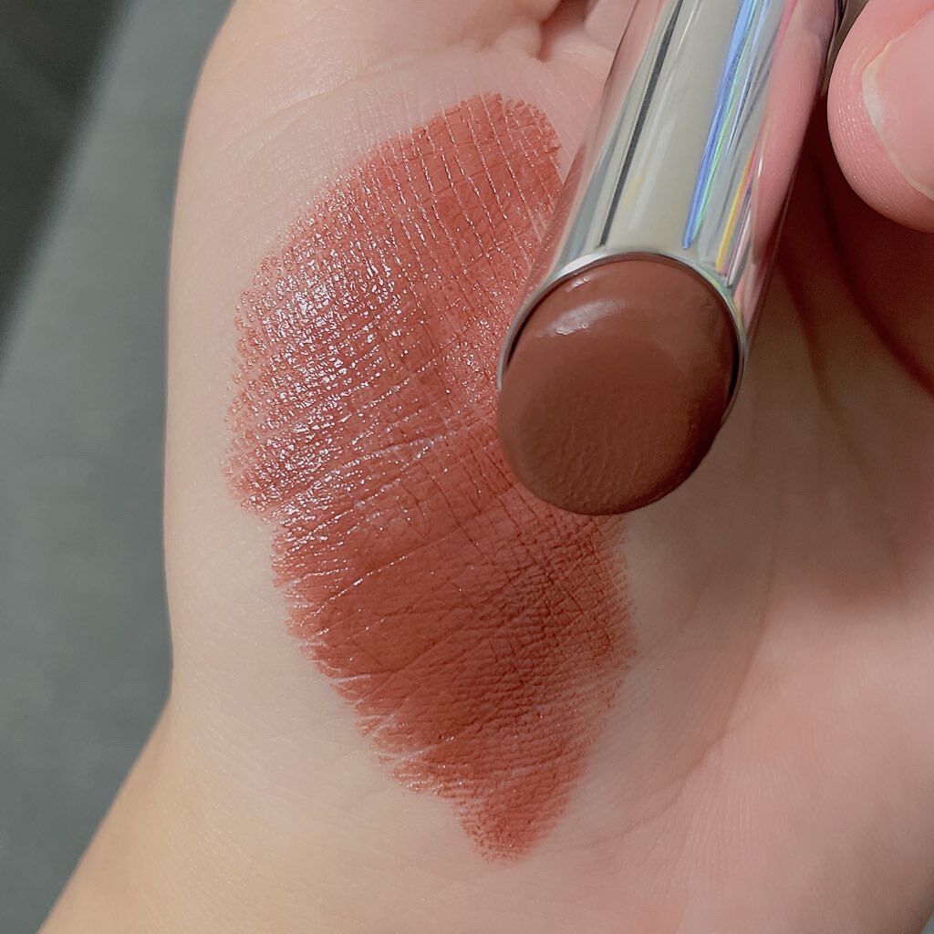 リップスティック コンフォート エアリーシャイン/RMK/口紅を使ったクチコミ(2枚目)