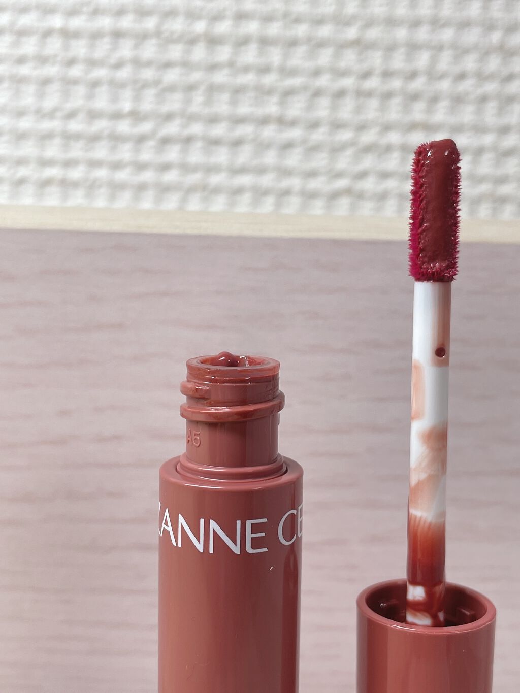 ウォータリーティントリップ/CEZANNE/リップティントを使ったクチコミ（2枚目）