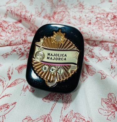 MAJOLICA MAJORCA プレストポアカバーのクチコミ「𝙈𝘼𝙅𝙊𝙇𝙄𝘾𝘼 𝙈𝘼𝙅𝙊𝙍𝘾𝘼
プレストポアカバー
⁡
𝙔𝙤𝙪𝙏𝙪𝙗𝙚で紹介されていたから
.....」（1枚目）