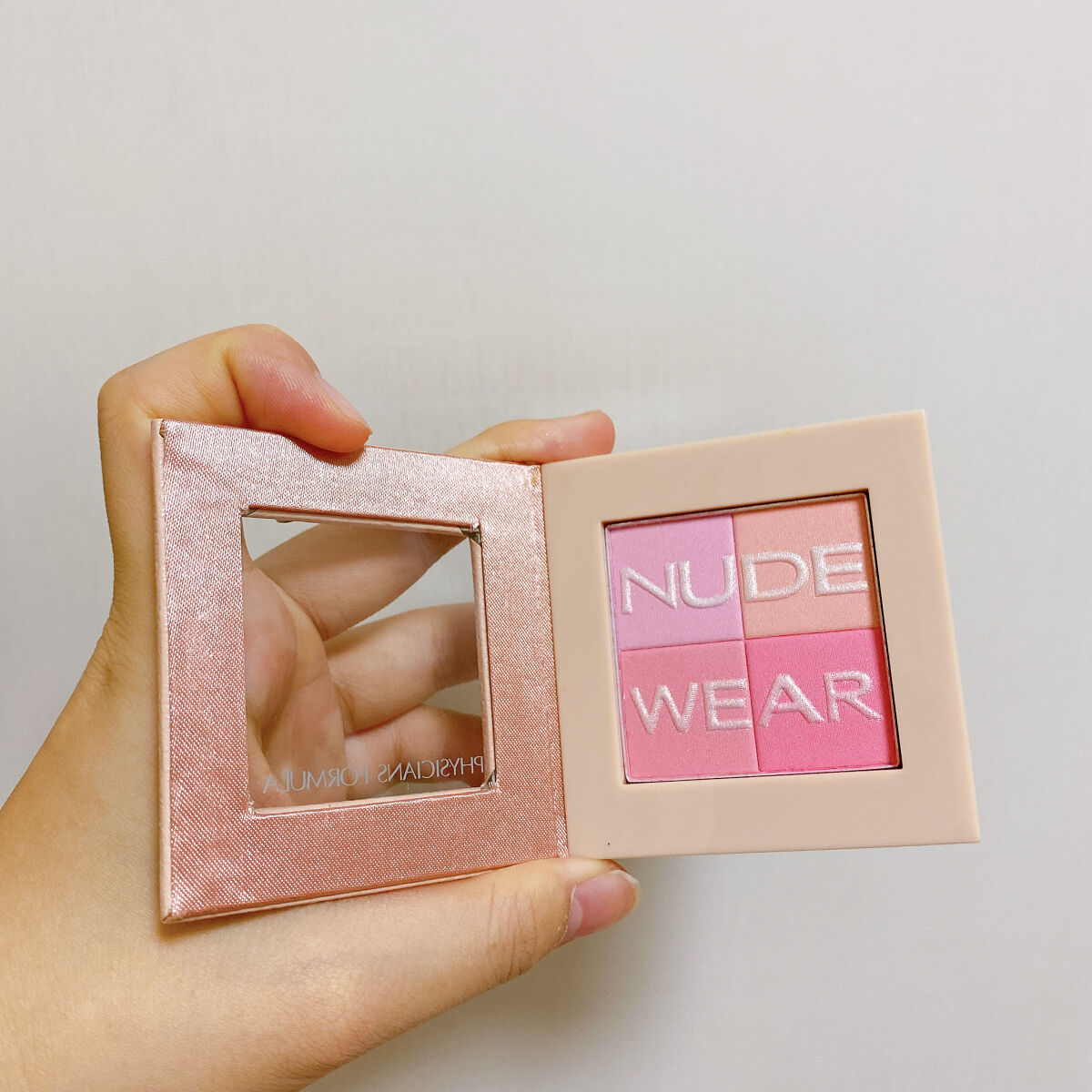 ヌードウェア グローイング ヌードブラッシュ/PHYSICIANS FORMULA/パウダーチークを使ったクチコミ（3枚目）