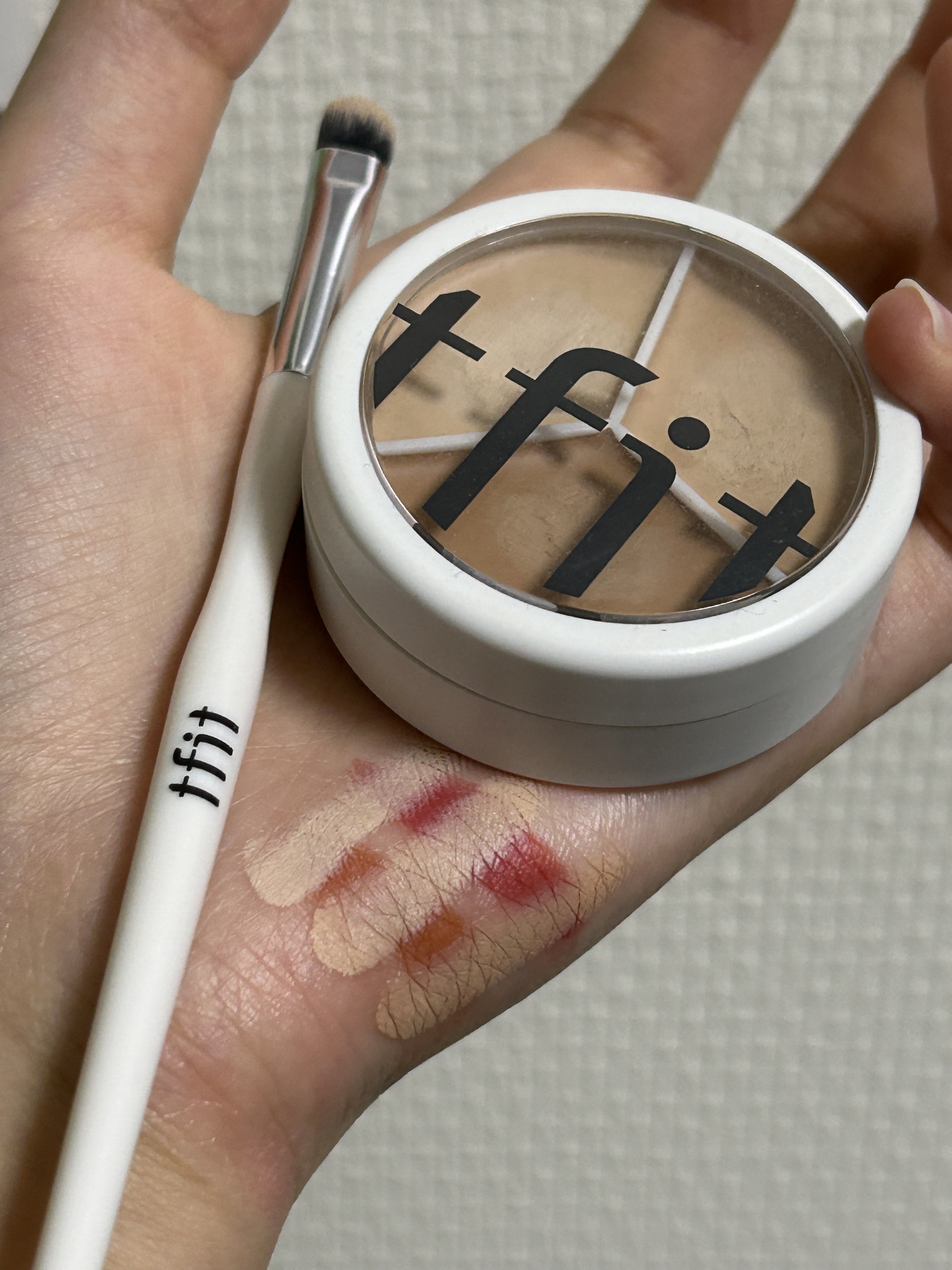 麻雀アイシャドウ/和粧/単色アイシャドウを使ったクチコミ（1枚目）