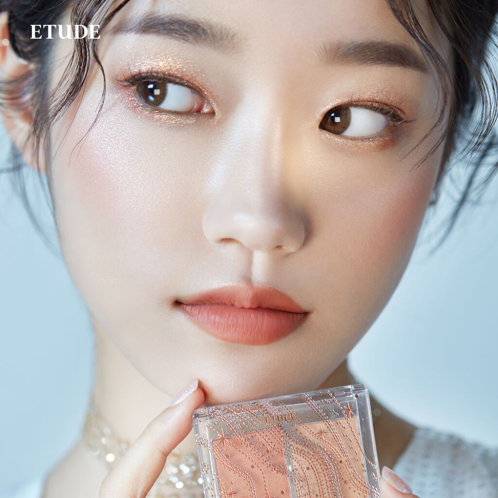 グリッタースノー フェイスパレット/ETUDE/パウダーハイライトを使ったクチコミ（1枚目）