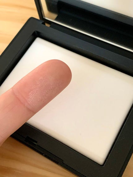 ライトリフレクティングセッティングパウダー プレスト N/NARS/プレストパウダーを使ったクチコミ(4枚目)