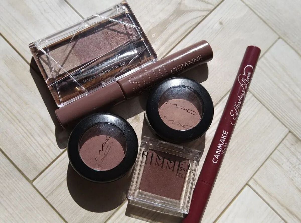 ちー on LIPS 「#今日のメイク.眉毛も目元もモーヴ系カラーで統一しました🙆💗...」(1枚目)