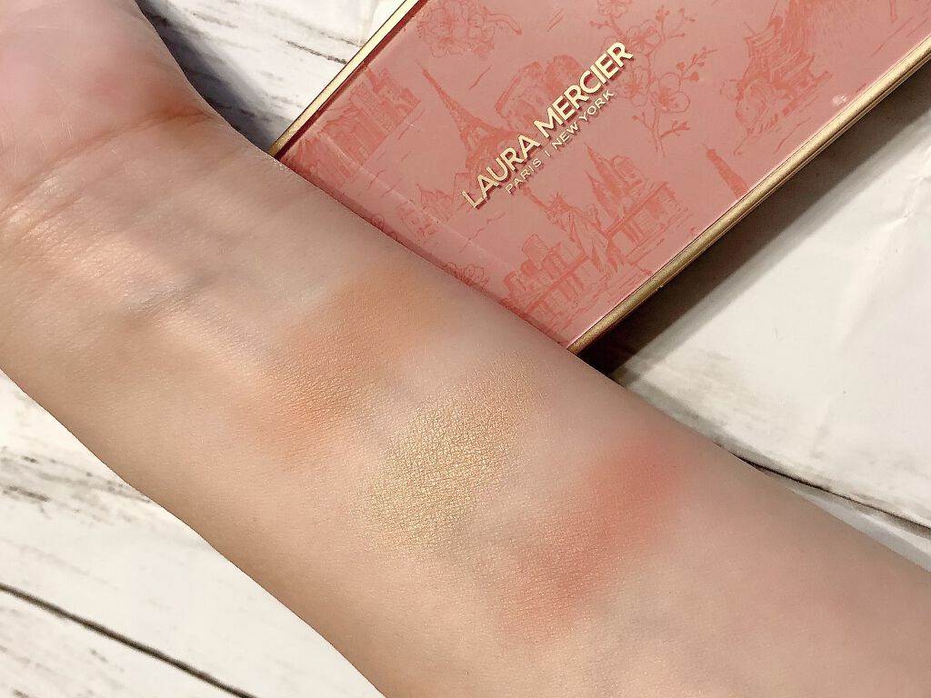 ボンジュール トーキョー フェイス アンド チーク パレット/ローラ メルシエ/パウダーチークを使ったクチコミ(3枚目)