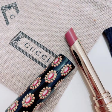 GUCCI Poudre De Beauté matte compact powderのクチコミ「✰GUCCI Beauty✰
⁡
以前から気になっていたGUCCIコスメ購入。
カラーによって.....」（3枚目）