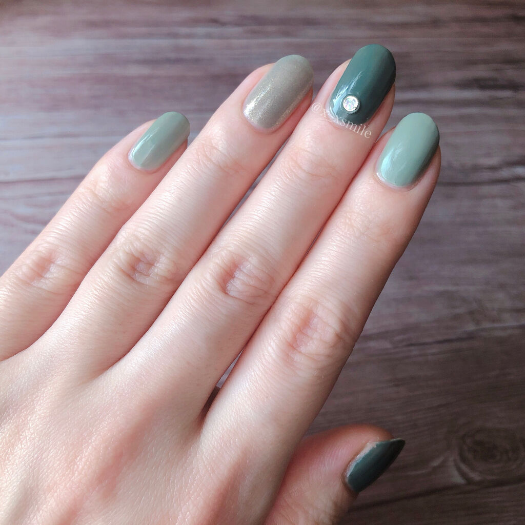 ルナソル ネイルポリッシュ EX07 Cedar Green/LUNASOL/マニキュアを使ったクチコミ（3枚目）