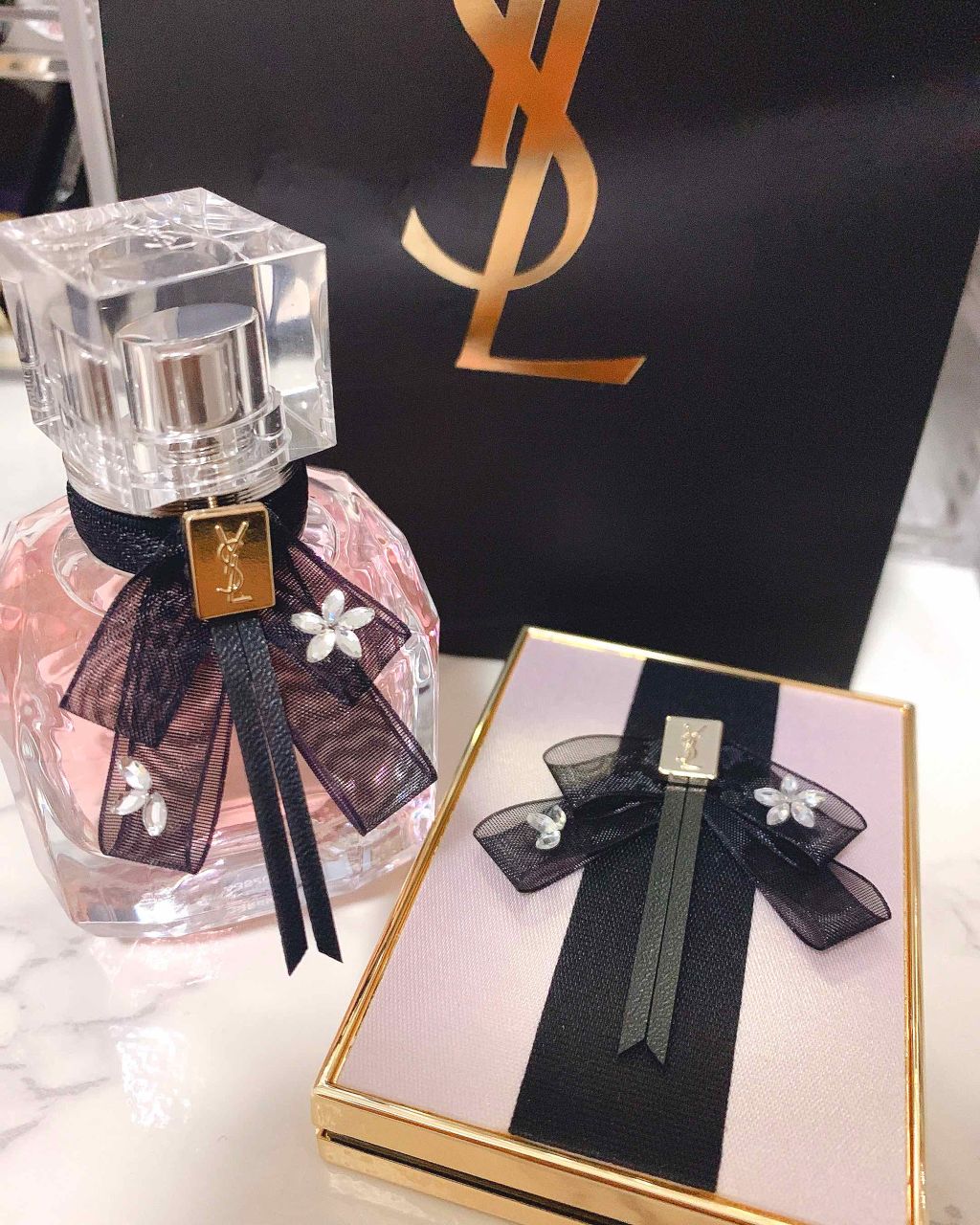 フェイスパレット モン パリフローラル/YVES SAINT LAURENT BEAUTE/プレストパウダーを使ったクチコミ（2枚目）