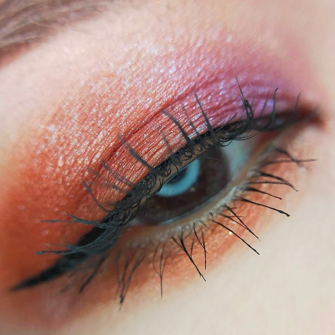 フーダビューティーアイシャドウ/Huda Beauty/単色アイシャドウを使ったクチコミ(2枚目)