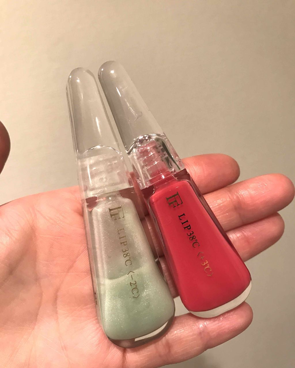 38°C / 99°F リップトリートメント (リップ美容液)/UZU BY FLOWFUSHI/リップケアを使ったクチコミ(1枚目)