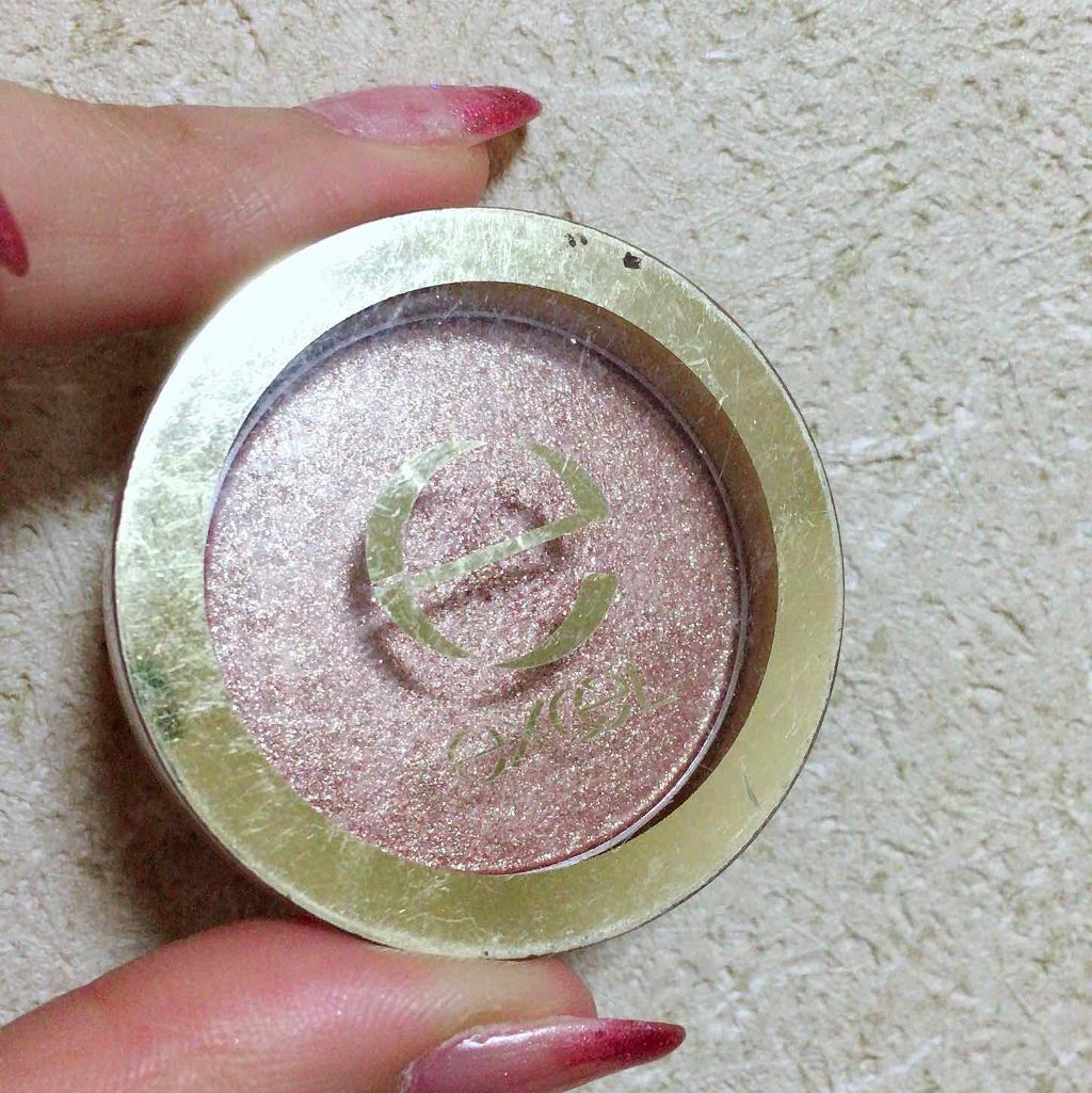 シャイニーシャドウ N/excel/単色アイシャドウを使ったクチコミ(1枚目)