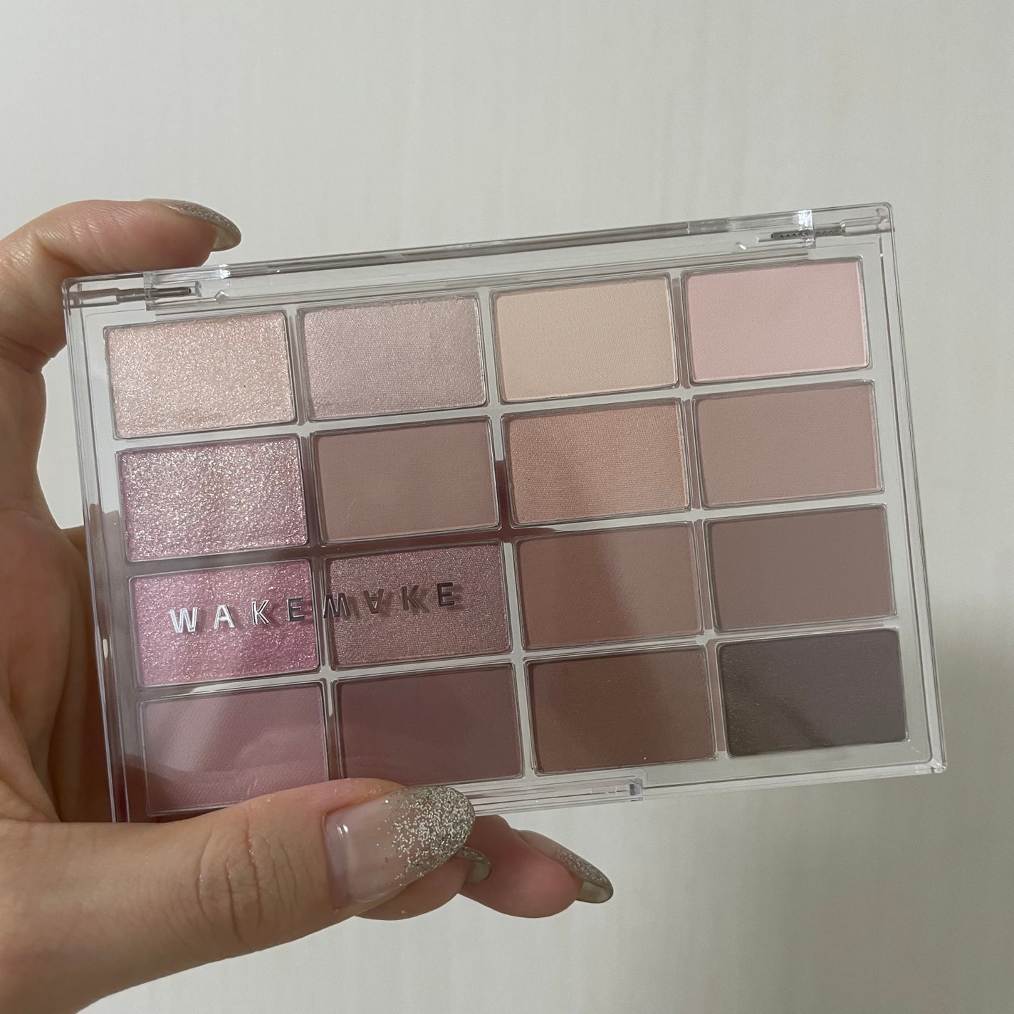 ソフトブラーリングアイパレット/wakemake/アイシャドウパレットを使ったクチコミ(7枚目)