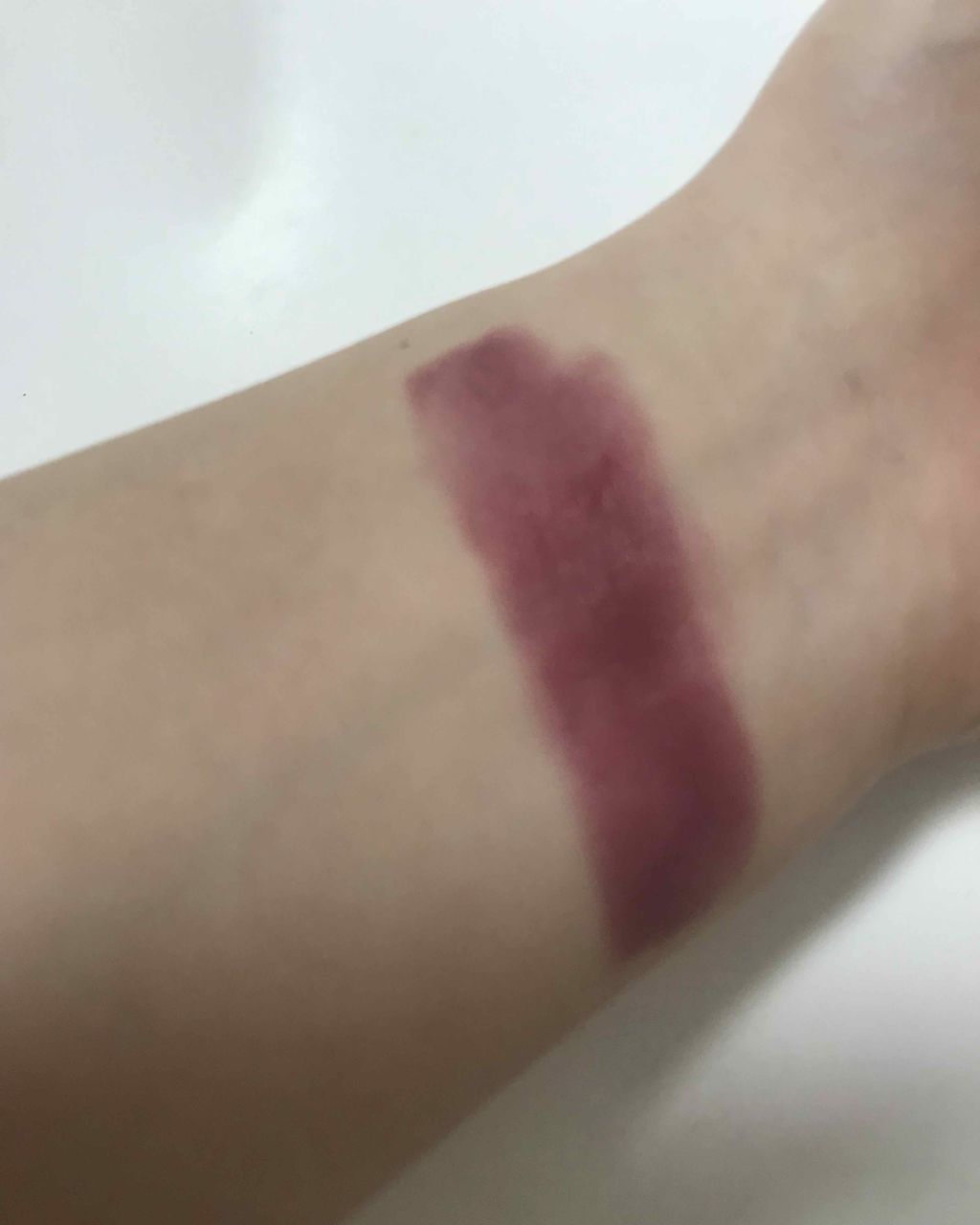 あろ on LIPS 「最近の激推し秋リップについて💭どうも〜あろでふ今日紹介するのは..」(2枚目)