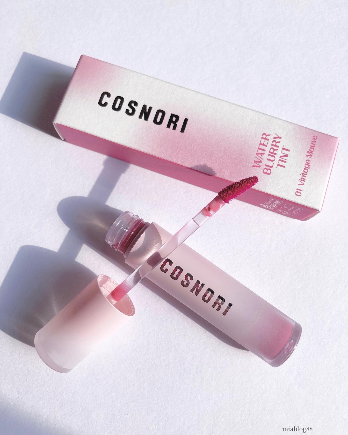 コスノリ ウォーターブラーリーティント/COSNORI/リップティントを使ったクチコミ（3枚目）