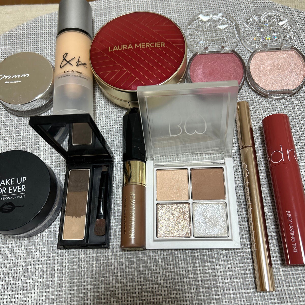 カラーリングアイブロウ/ヘビーローテーション/眉マスカラを使ったクチコミ(2枚目)