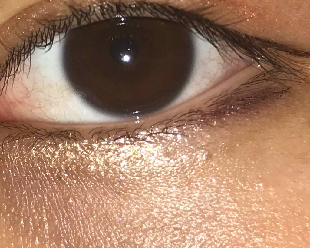 UR GLAM　SELECT EYES/U R GLAM/単色アイシャドウを使ったクチコミ（2枚目）