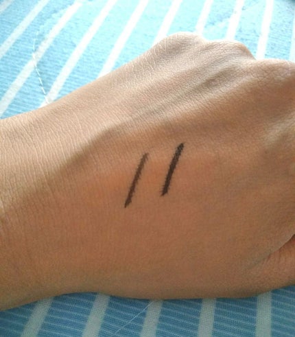 スムースリキッドアイライナー スーパーキープ/ヒロインメイク/リキッドアイライナーを使ったクチコミ(2枚目)