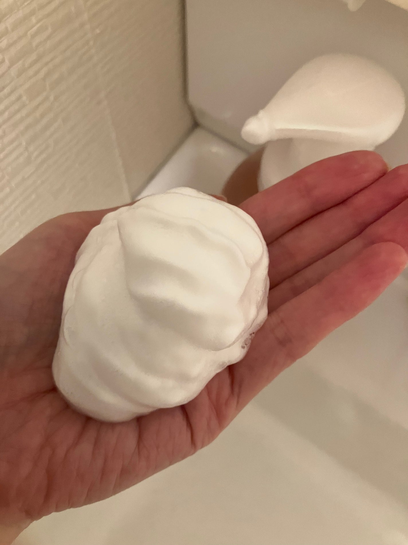 クリームケア ボディウォッシュ W保水美肌 リラクシングソープの香り/ニベア/ボディソープを使ったクチコミ(3枚目)