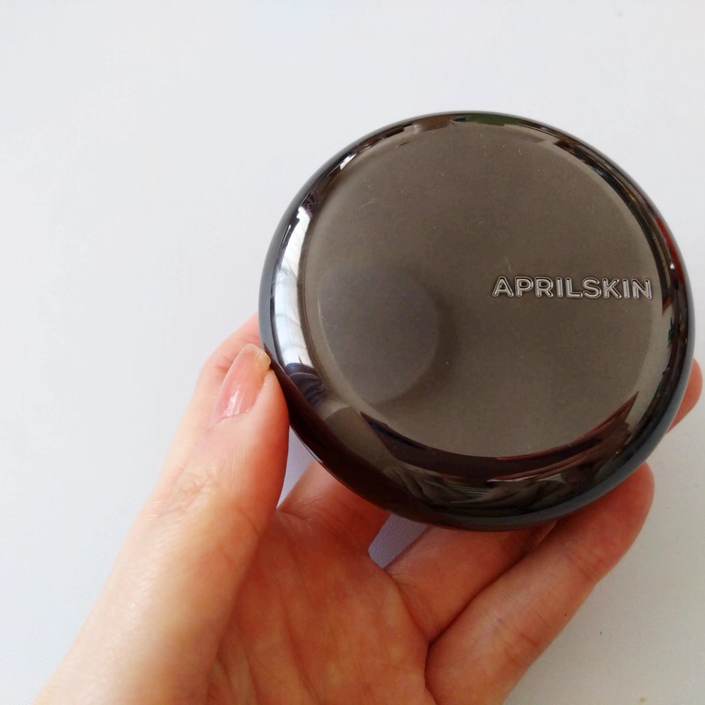 ハイパーカバーフィットクッション  グラファイト/APRILSKIN/クッションファンデーションを使ったクチコミ（3枚目）