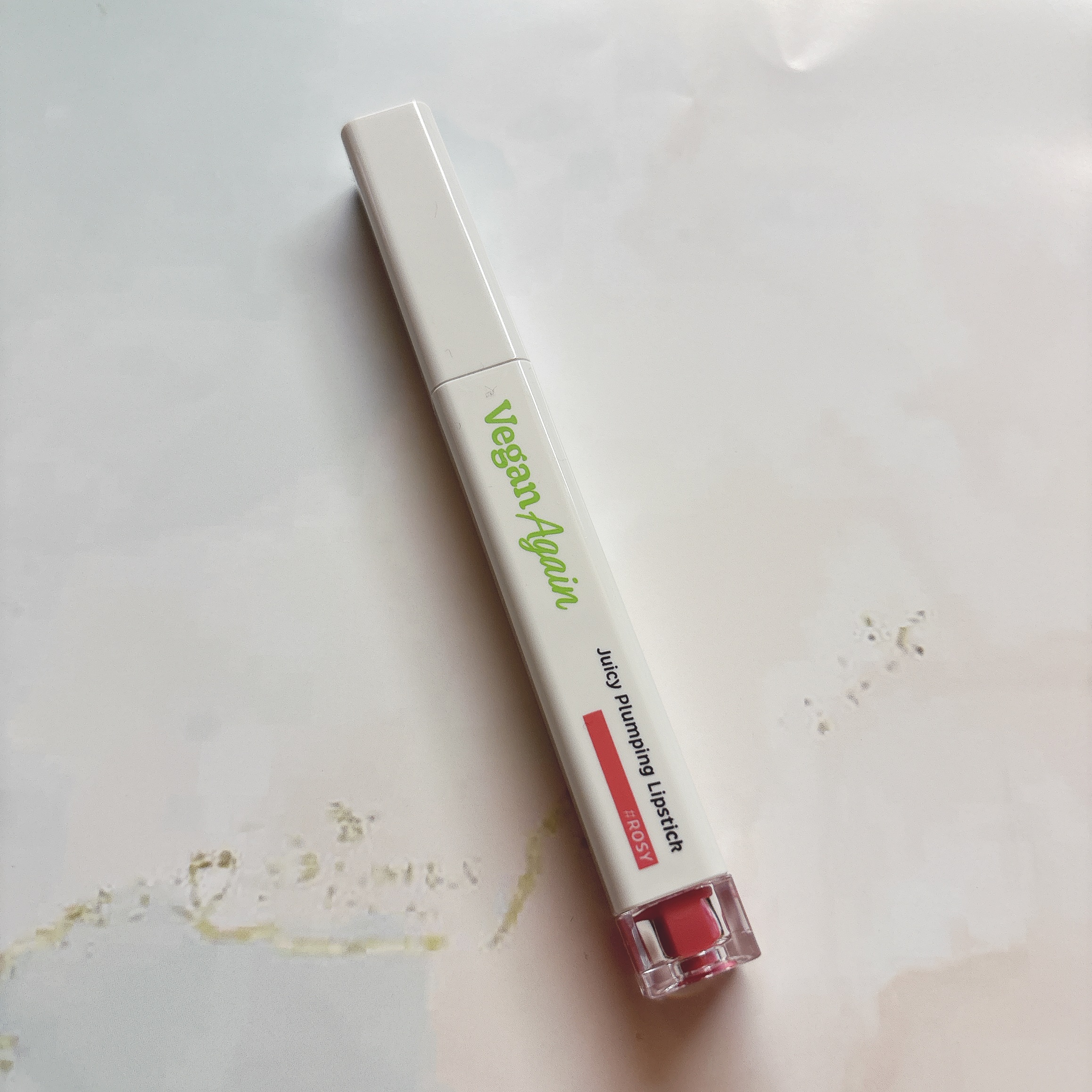 touch in SOL  Juicy Plumping Lipstick 