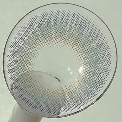 ブロー(Blow)/OLOLA/カラーコンタクトレンズを使ったクチコミ(6枚目)