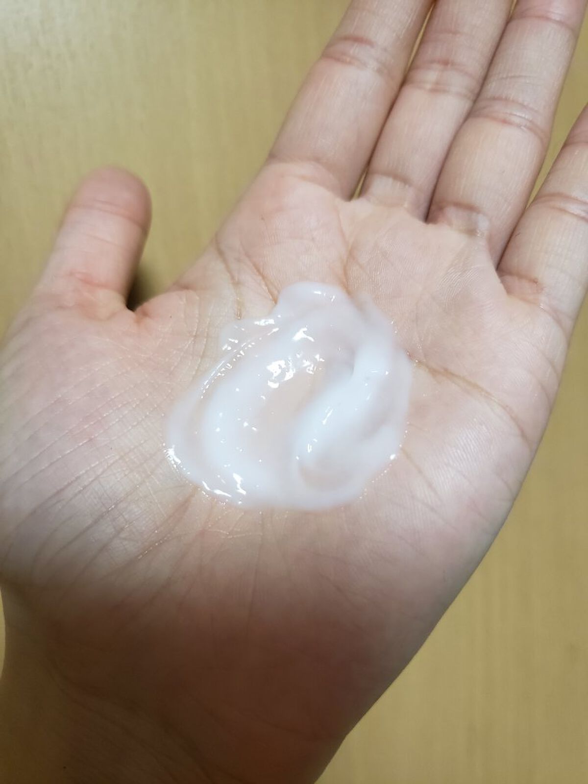 CCミルク/エッセンシャル/ヘアミルクを使ったクチコミ(4枚目)