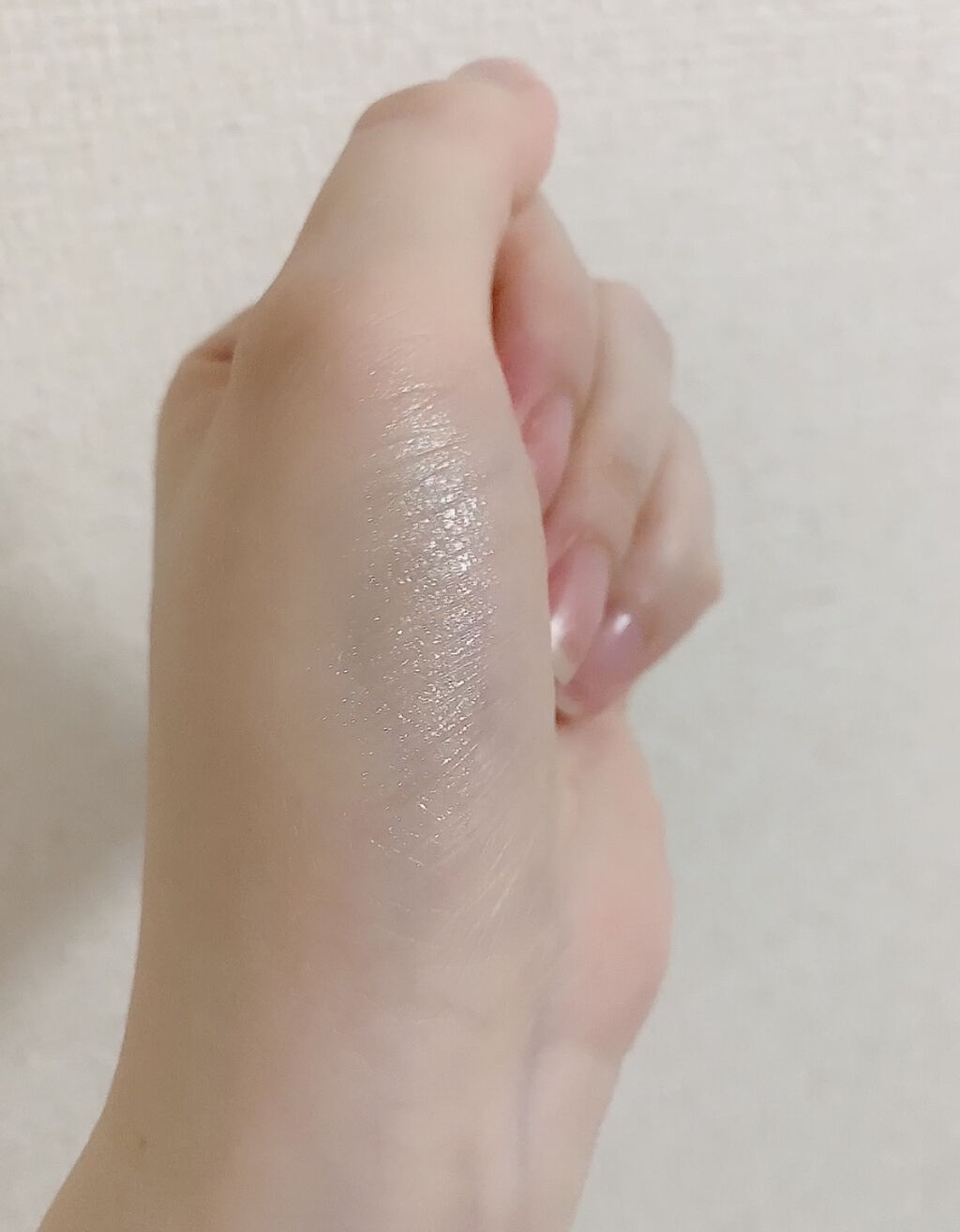 ボーム エサンシエル ペルルセント/CHANEL/スティックハイライトを使ったクチコミ（3枚目）