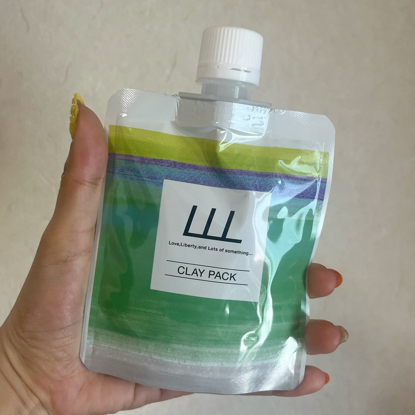 毛穴クレイパック/LLL/洗い流すパック・マスクを使ったクチコミ(1枚目)