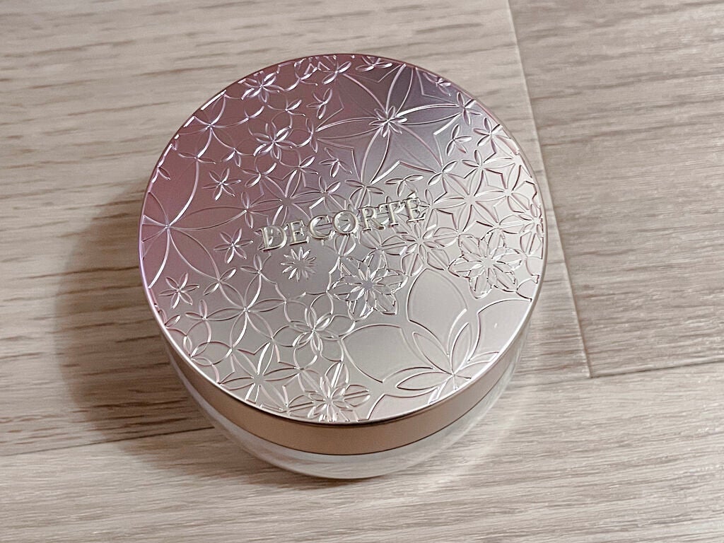 フェイスパウダー/DECORTÉ/ルースパウダーを使ったクチコミ(1枚目)