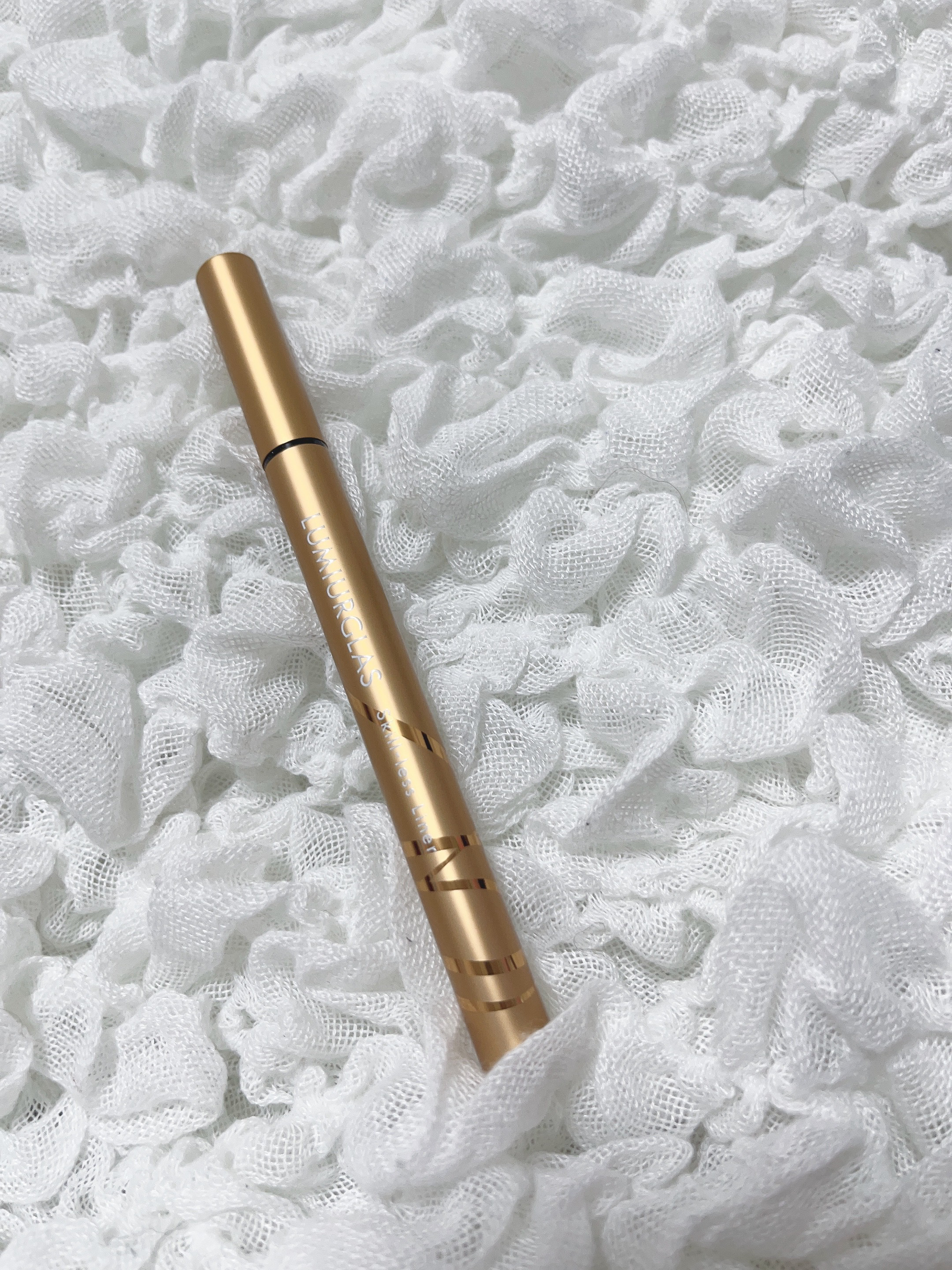 スキルレスライナー/LUMIURGLAS/リキッドアイライナーを使ったクチコミ（2枚目）