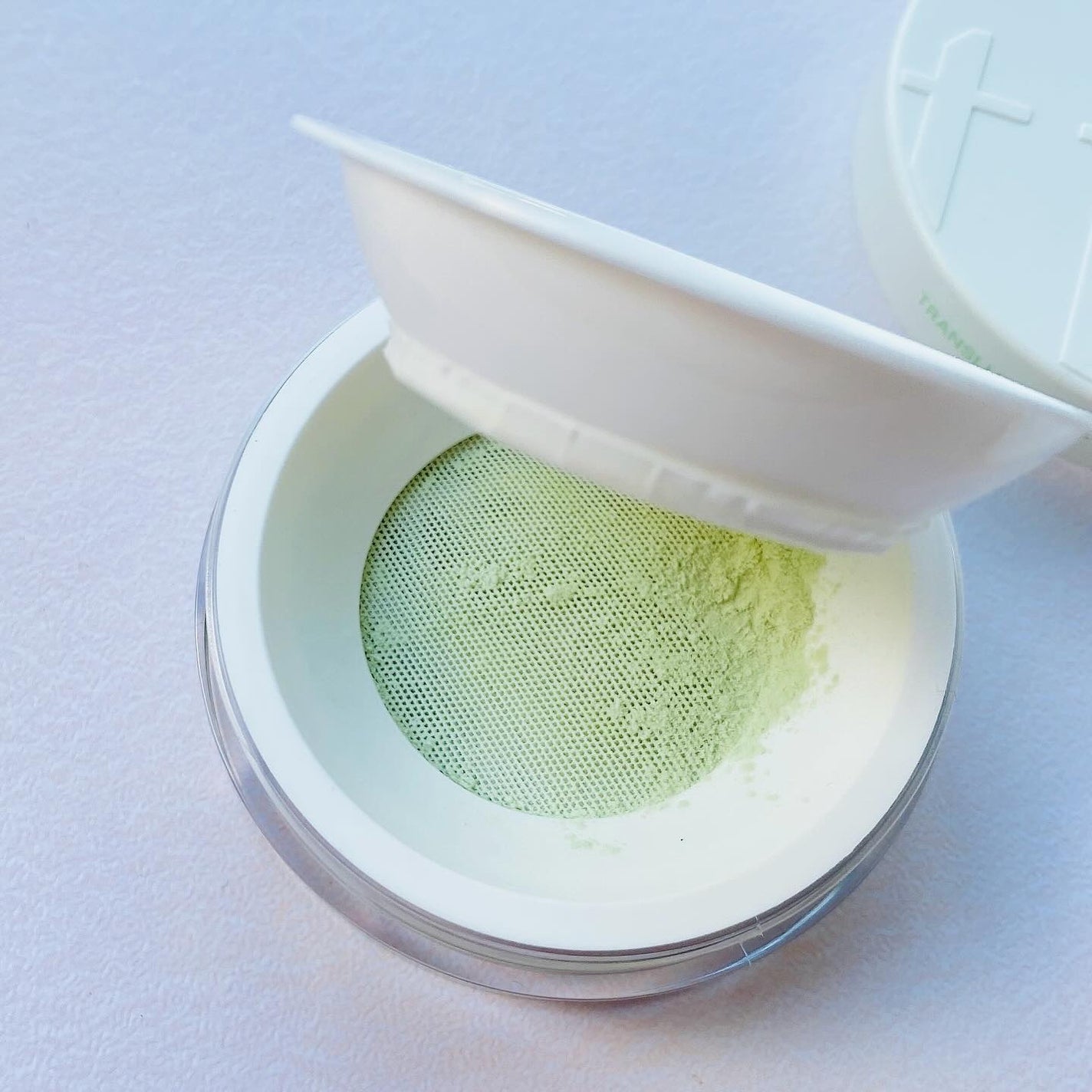 トランスルーセントセットフィニッシングパウダー/TFIT/ルースパウダーを使ったクチコミ(4枚目)