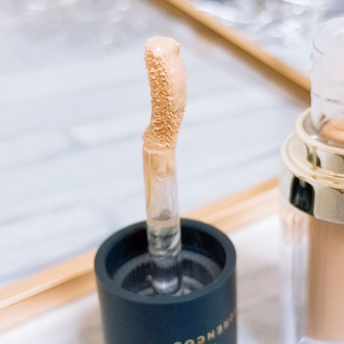 タトゥーウォータープルーフスカーコンシーラー/フォレンコス/リキッドコンシーラーを使ったクチコミ（2枚目）