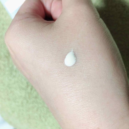 ホワイトニングトーンアップエッセンス/スノービューティー/化粧下地を使ったクチコミ(2枚目)