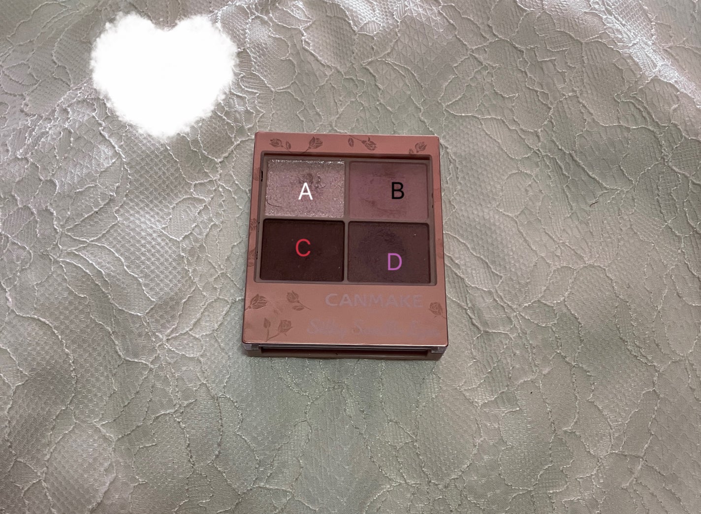 シルキースフレアイズ(マットタイプ)/キャンメイク/アイシャドウパレットを使ったクチコミ(2枚目)