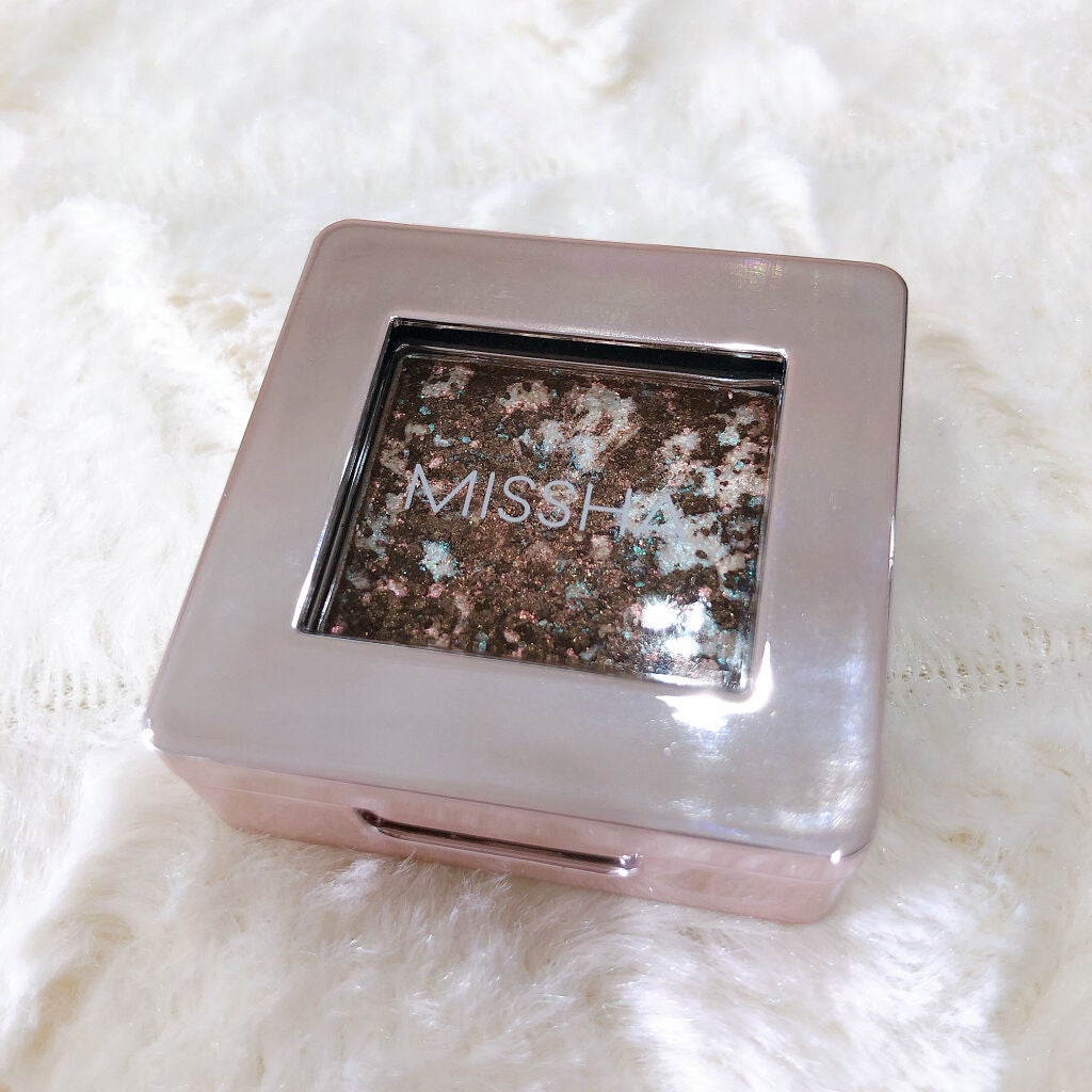 グリッタープリズム シャドウ/MISSHA/グリッターを使ったクチコミ(2枚目)