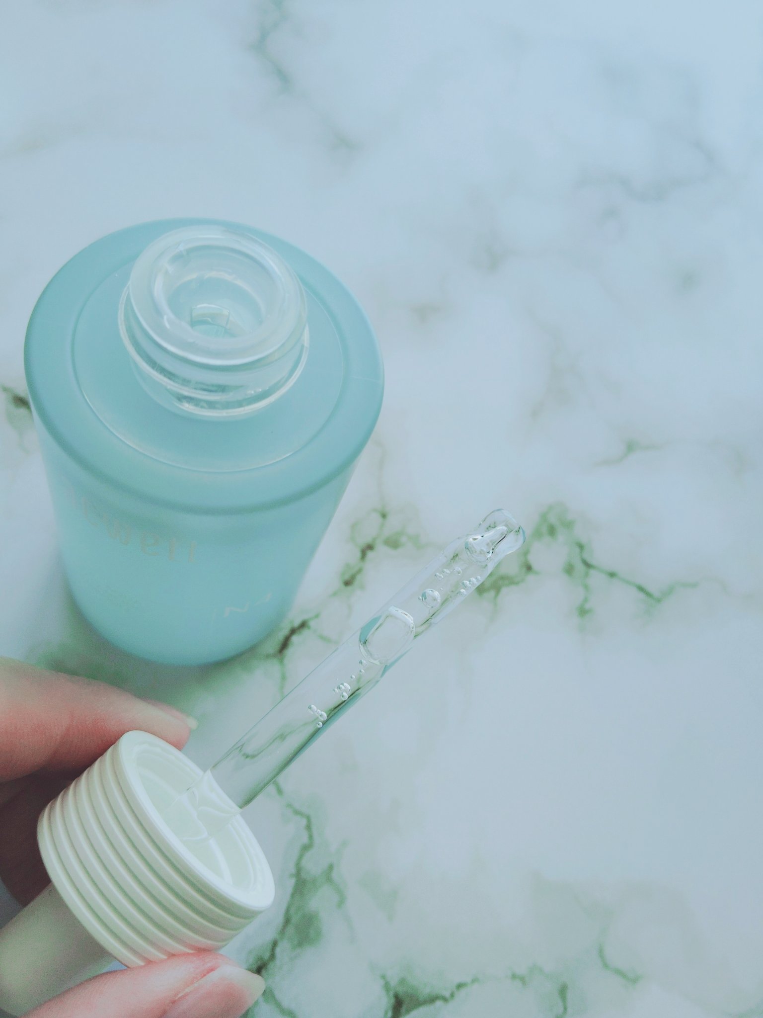 リアル アクア バランシング アンプル/ACWELL/美容液を使ったクチコミ（3枚目）