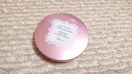 ettusais プレミアム CCCプレストコンパクトのクチコミ「✨エテュセのCCCプレストパウダー✨
コンパクトもピンクでとってもかわいい😍💕
付けると若干肌.....」(2枚目)