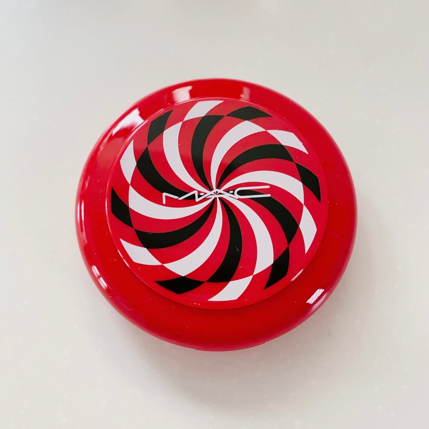 ハイパー リアル グロー デュオ /M・A・C/プレストパウダーを使ったクチコミ(1枚目)