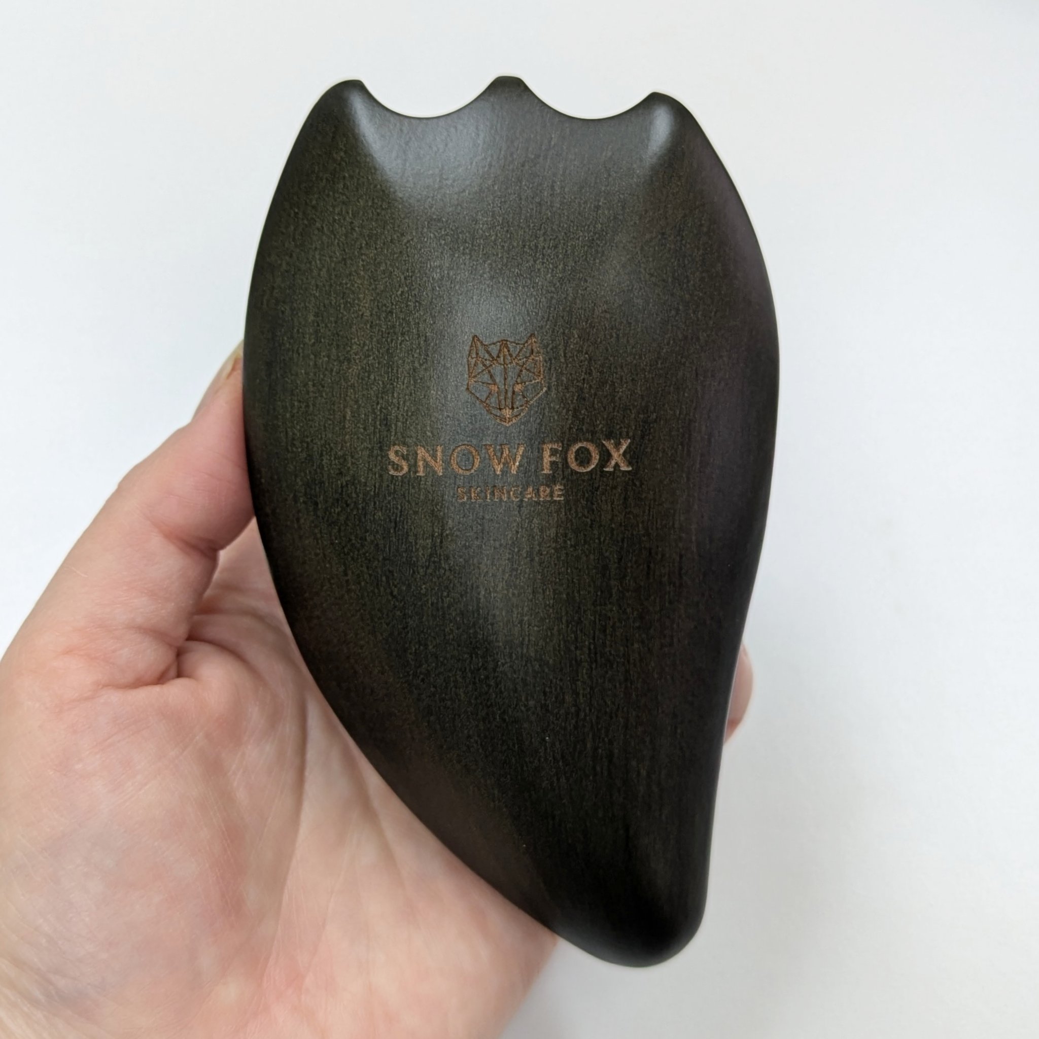 プレミアム FOX カッサ ゴースト ヘアブラシ ブラック/SNOW FOX SKINCARE/ヘアブラシを使ったクチコミ（2枚目）