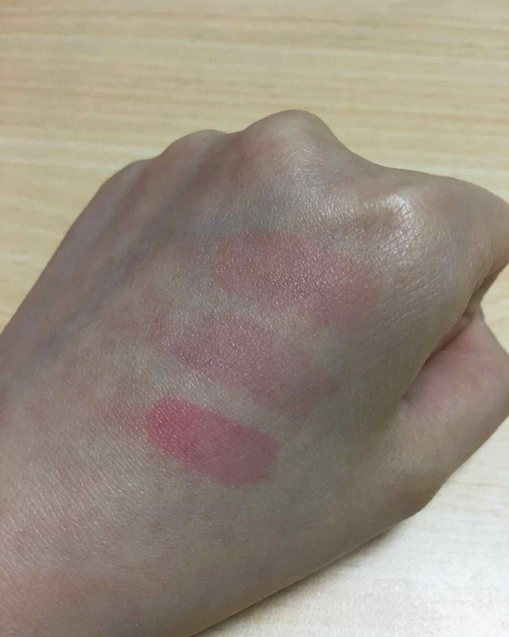 ディアダーリン ウォータージェルティント （アイスティント）/ETUDE/口紅を使ったクチコミ（2枚目）