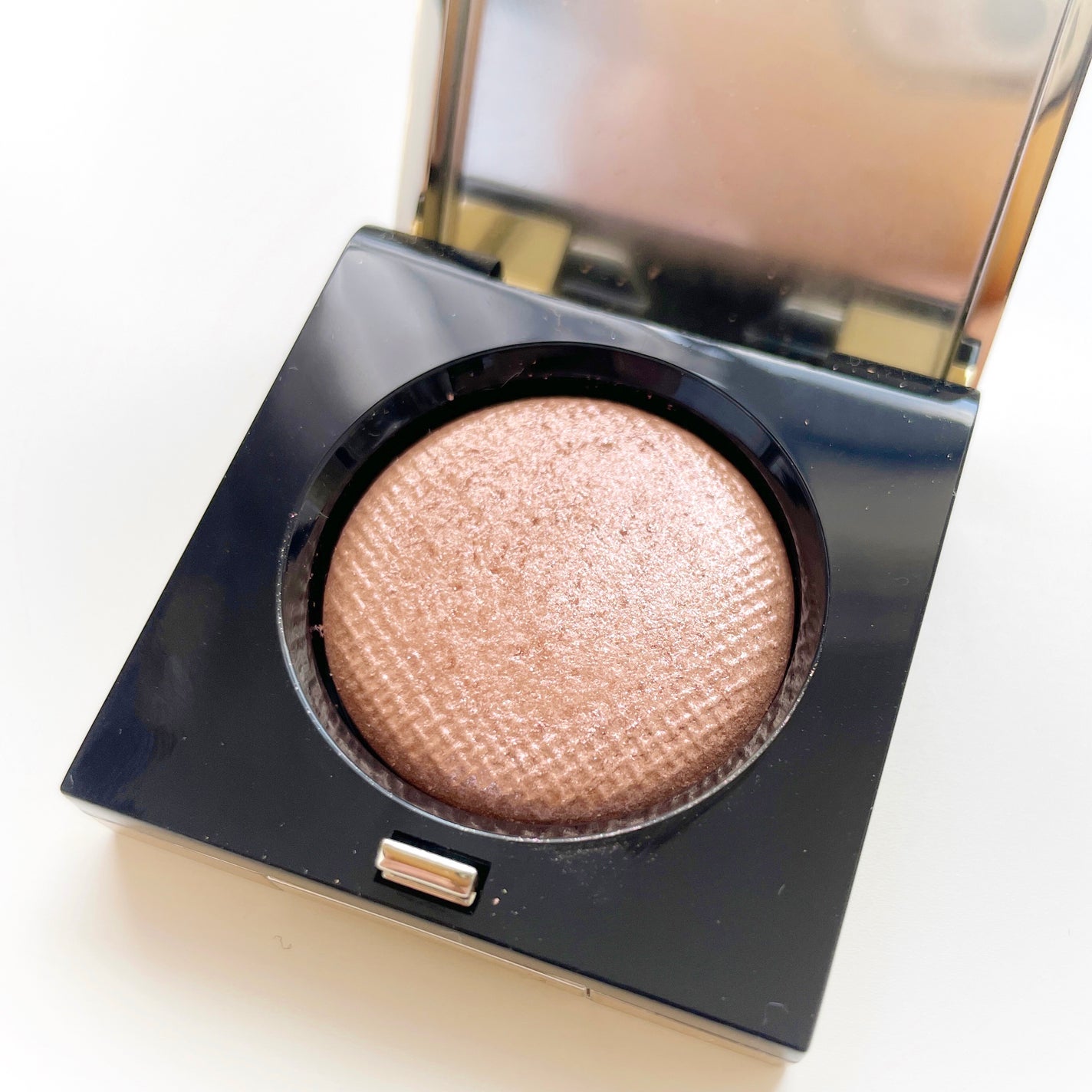 リュクス アイシャドウ リッチ ジェムストーン/BOBBI BROWN/単色アイシャドウを使ったクチコミ(2枚目)